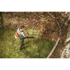Воздуходувное устройство с двигателем Stihl 4-MIX® BR 550