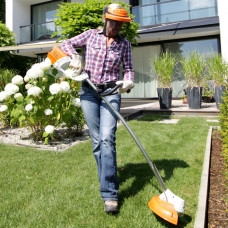 Аккумуляторная мотокоса Stihl FSA 85 SET (AP160, AL300)