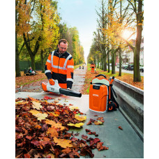 Ранцевый аккумулятор Stihl AR 1000