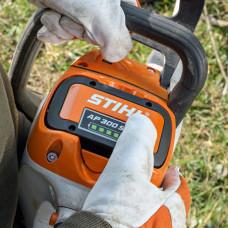 Аккумуляторная мотопила Stihl MSA 220 C-BQ SET шина 35 см (AP100, AL101)