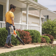 Аккумуляторное воздуходувное устройство Stihl BGA 57 SET (АК20, AL101)